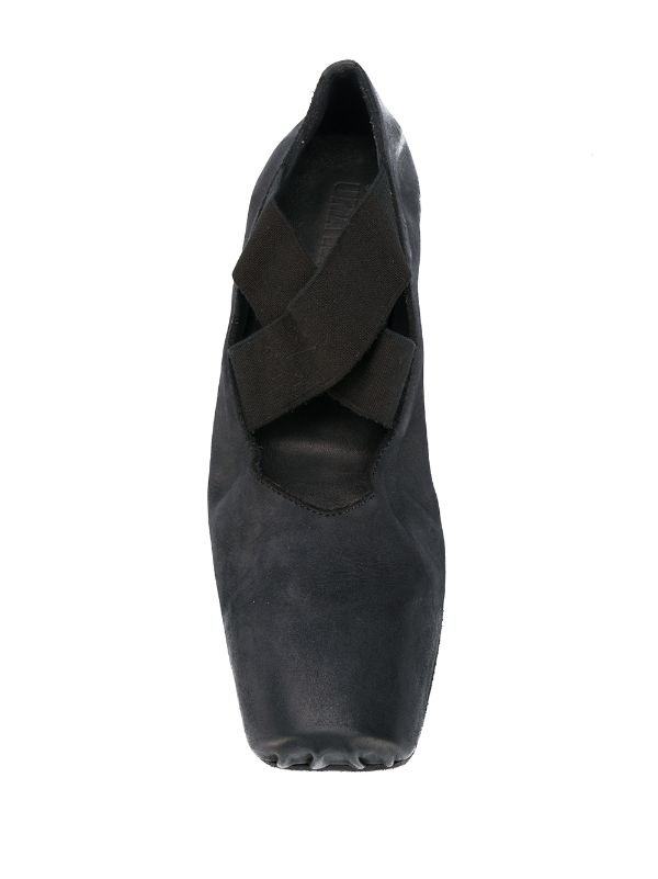 BALLET SHOES