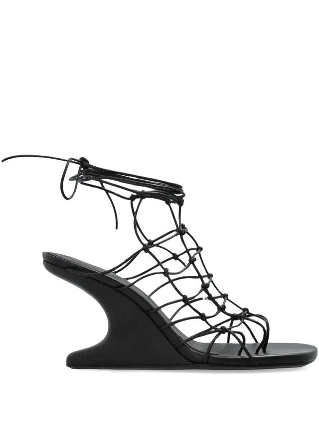 Web Cantilever Shoe