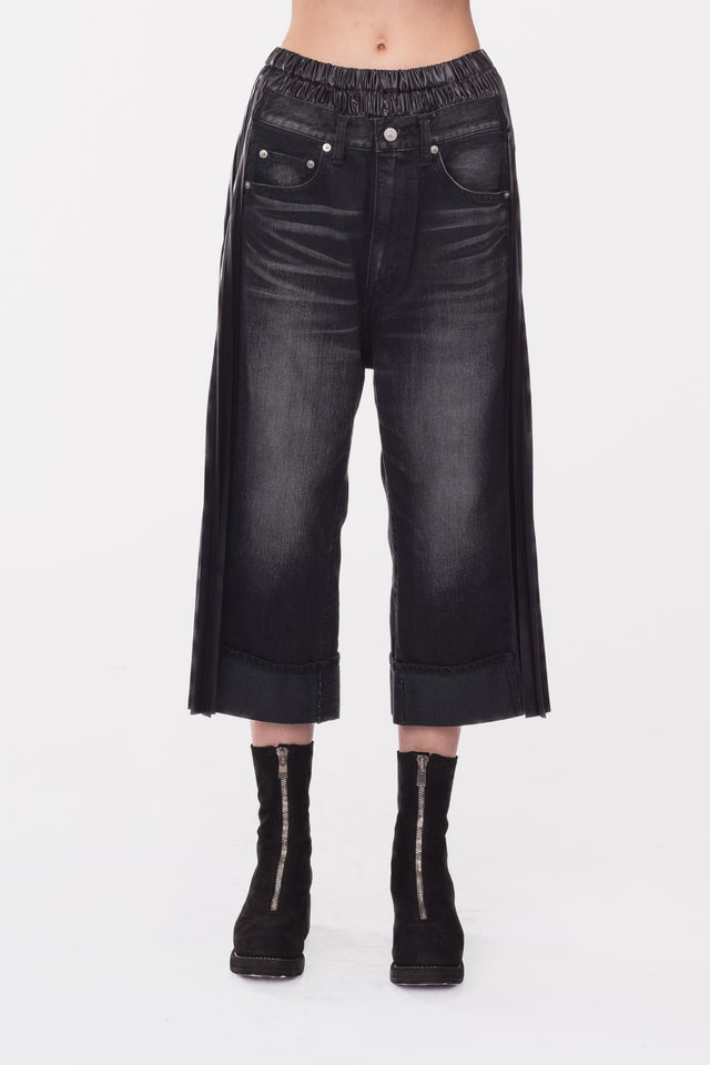 SIDE PLEATED DENIM