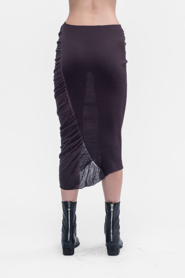 Ambiguous skirt
