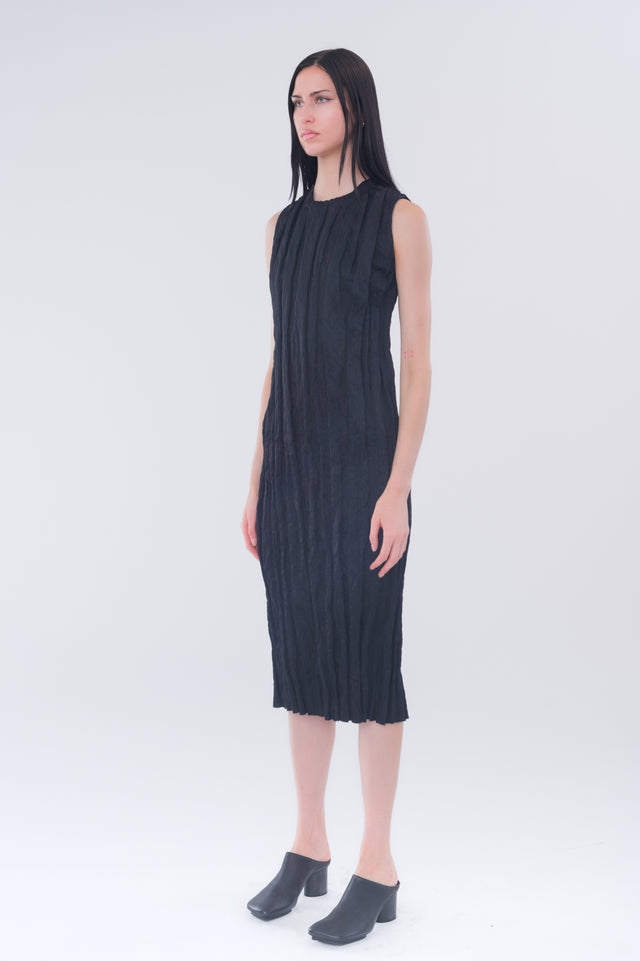 Black Wrinkled Dress