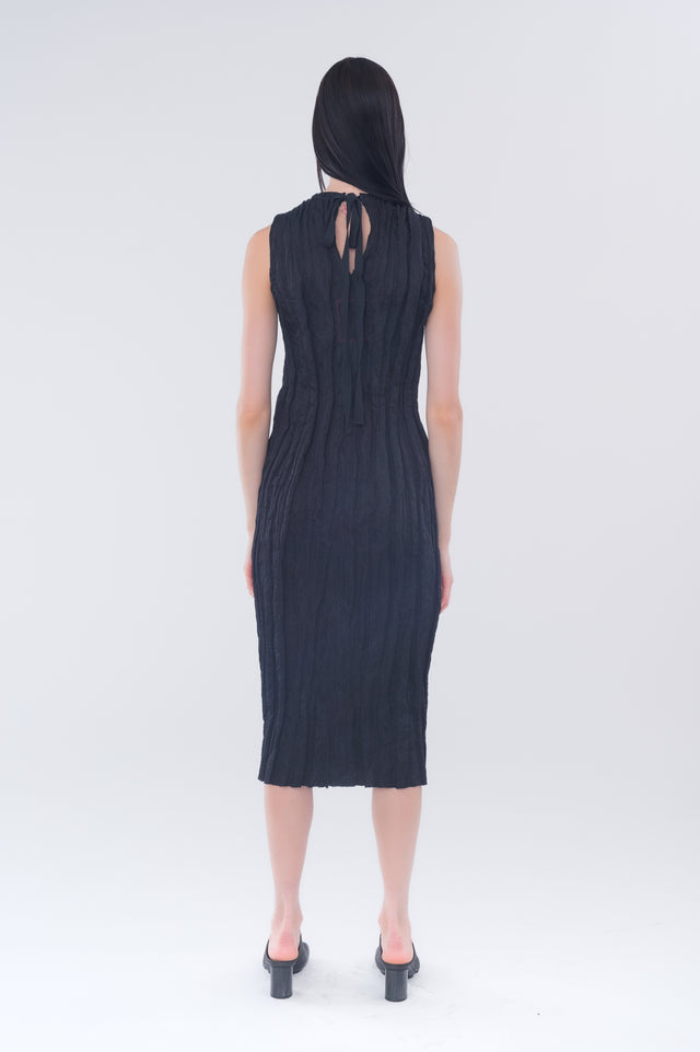 Black Wrinkled Dress