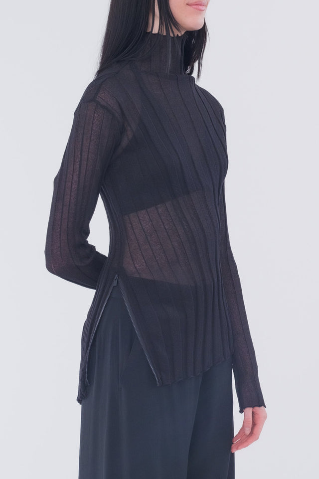 Zip Highneck Top