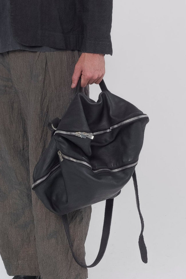 M10 Messenger Bag