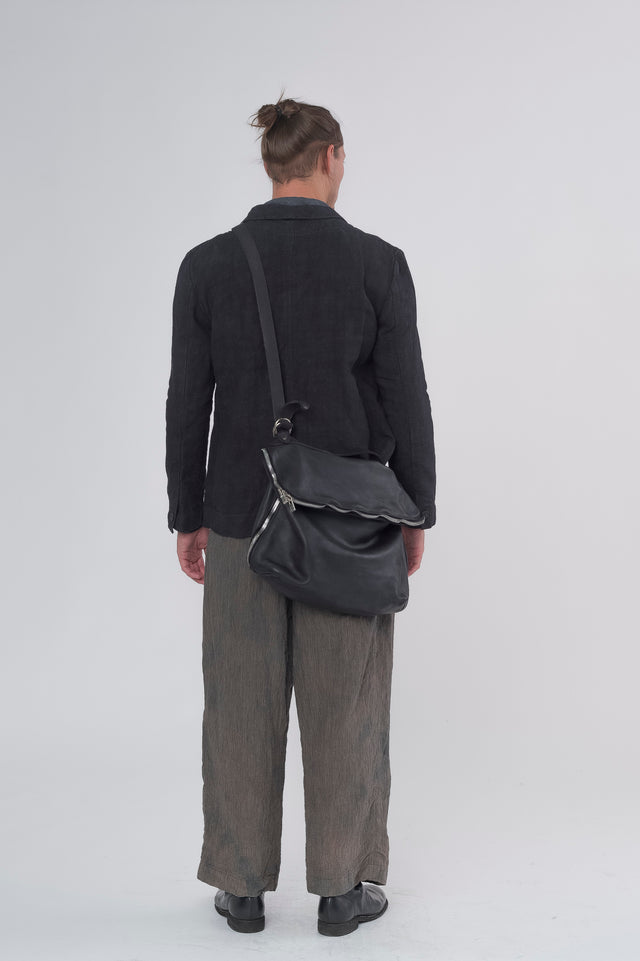 M10 Messenger Bag