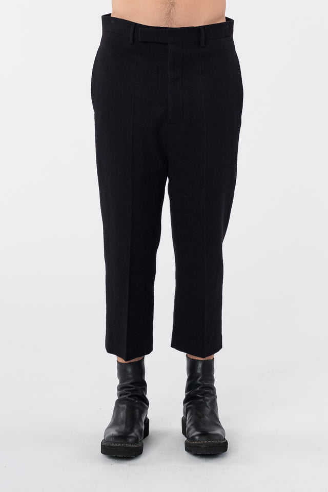 Black Cropped Astaires