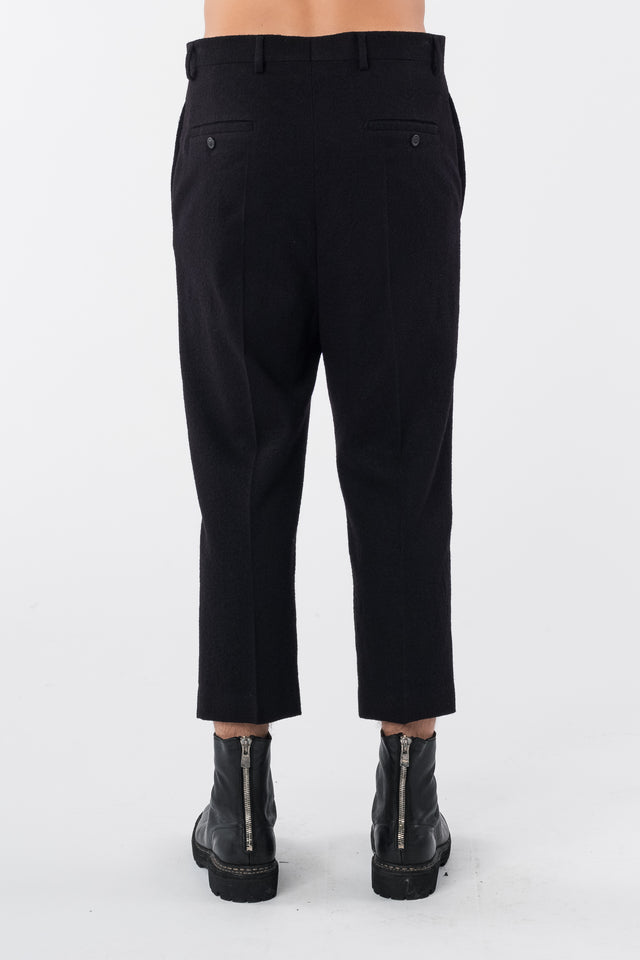 Black Cropped Astaires