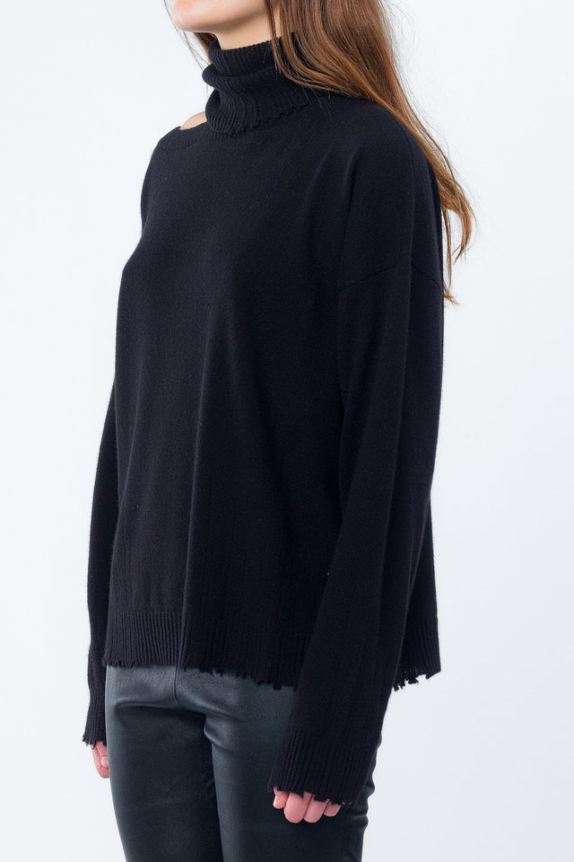 Cut out Turtleneck