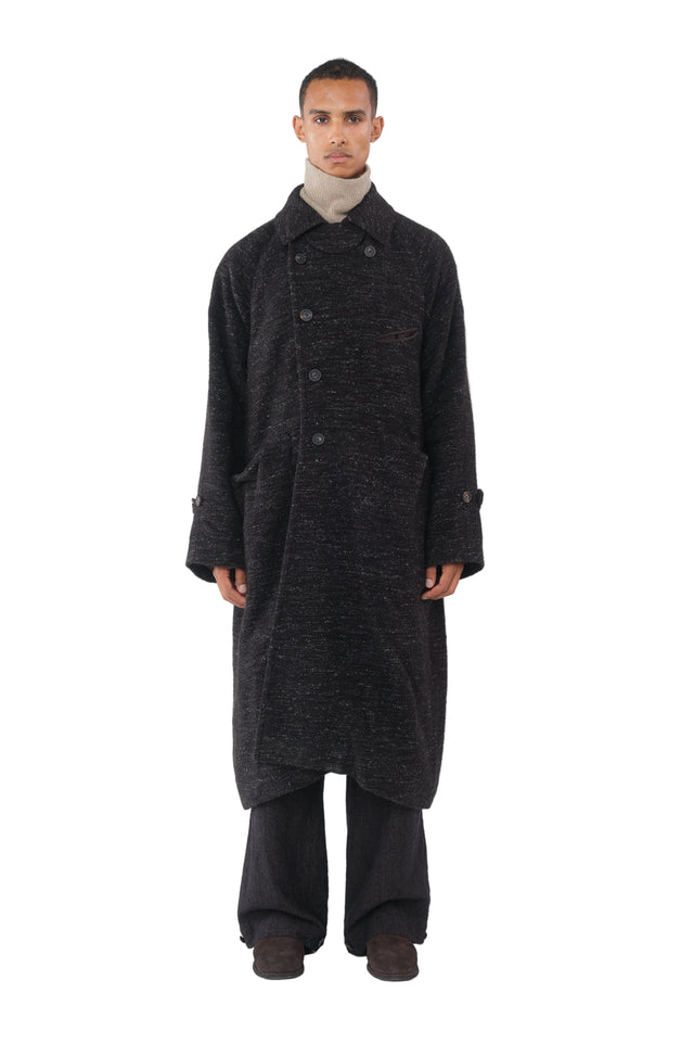 Spread Collar Coat