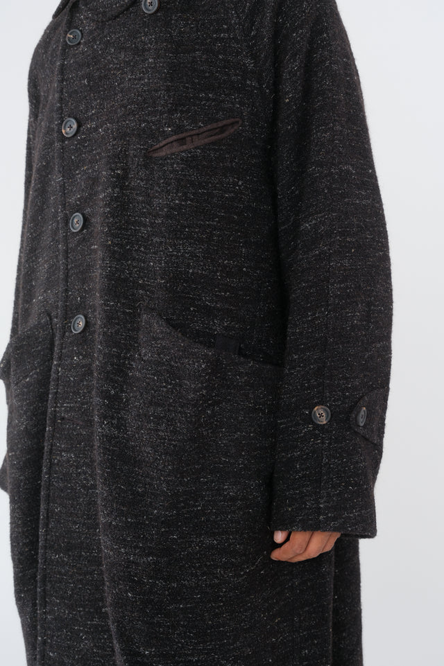 Spread Collar Coat