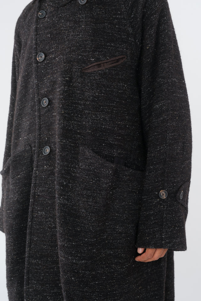 Spread Collar Coat