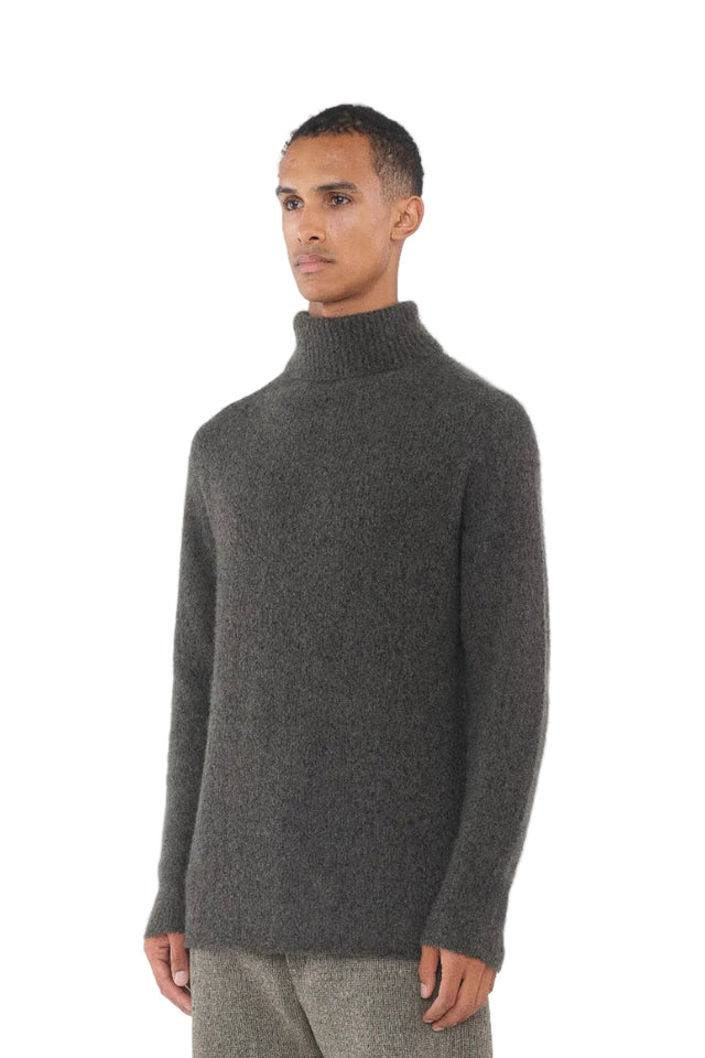 Turtleneck Seamless Sweater
