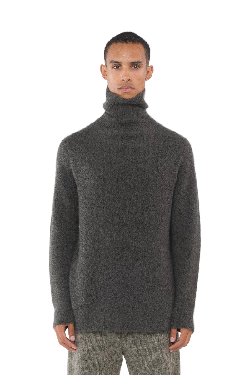 Turtleneck Seamless Sweater