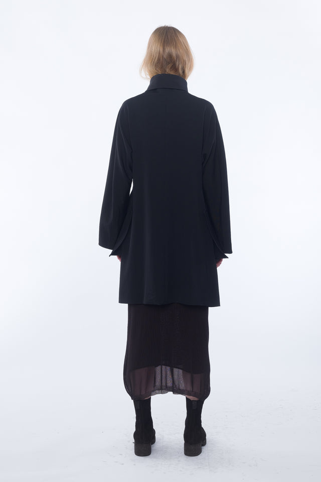 Round C Jacket