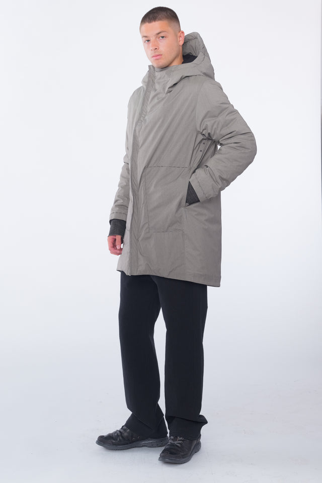 Semilong Oragami Sleeve Parka