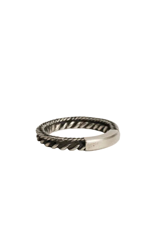 Fine Chains Ring