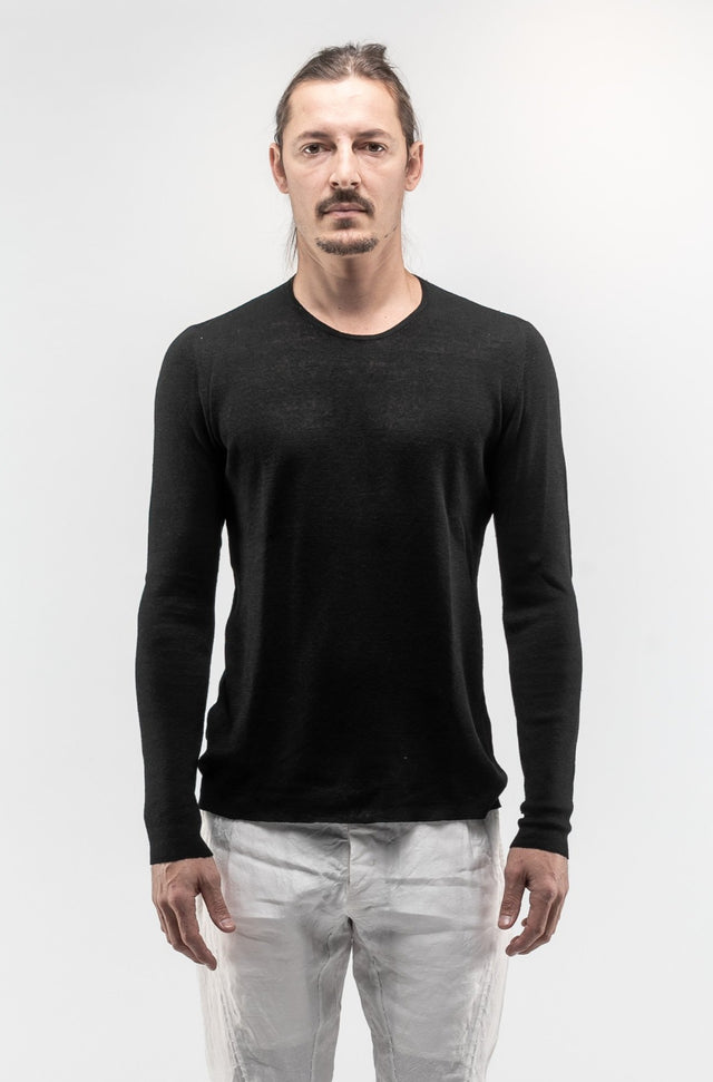 Circle Neck Sweater In Black