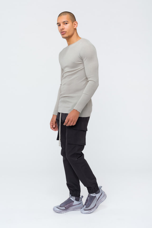 Ribbed Round Neck