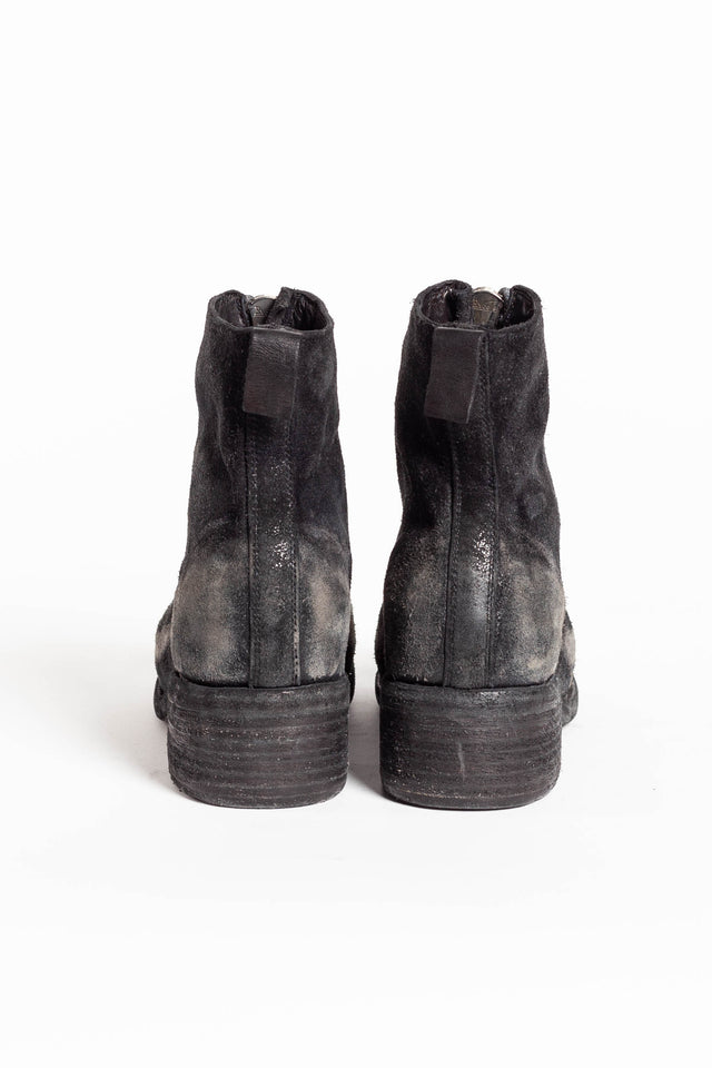 PL1RU Coated Boot In Black