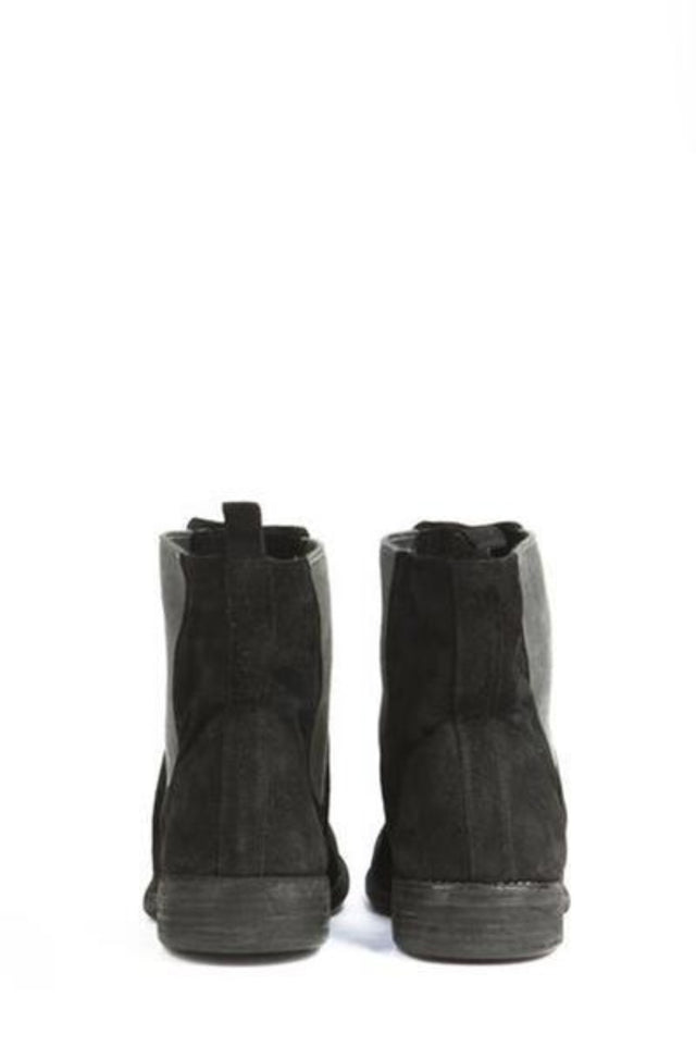 96 Calf Reverse Boots In Black